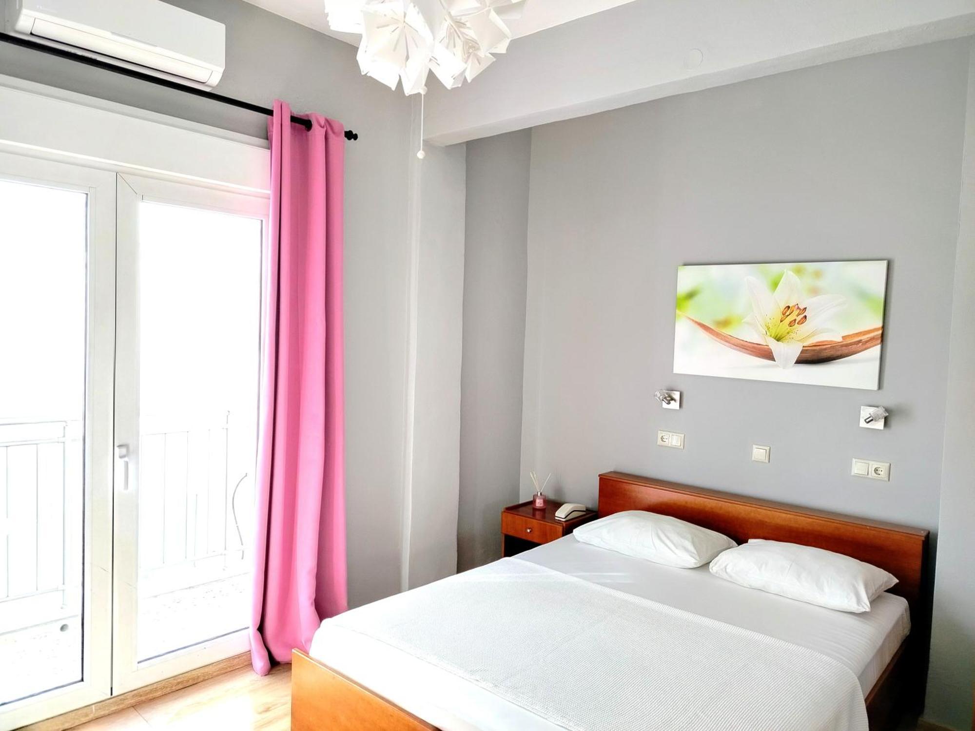 Hotel Europa - Family And Senior Friendly Kavála ภายนอก รูปภาพ