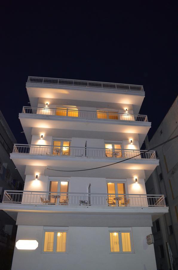 Hotel Europa - Family And Senior Friendly Kavála ภายนอก รูปภาพ